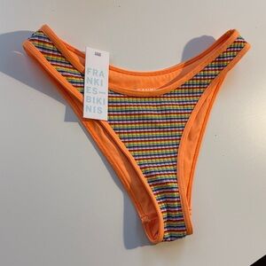 Frankies Dove Striped Rib Bottom (S)🧡🌈